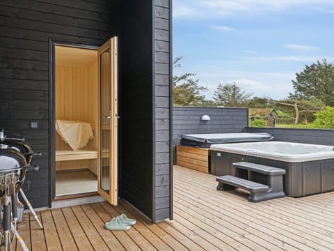 House | Spa treatment