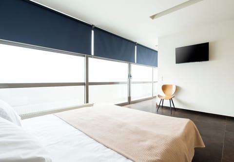 Junior Duplex, Balcony | 1 bedroom, soundproofing, iron/ironing board, free WiFi