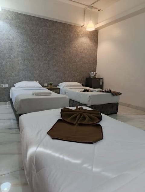 Comfort Triple Room | WiFi (free), bed sheets