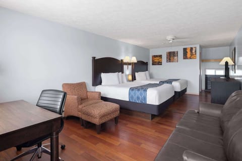 Deluxe Room, 2 Queen Beds, Non Smoking, Mountain View | Desk, laptop workspace, free WiFi, bed sheets