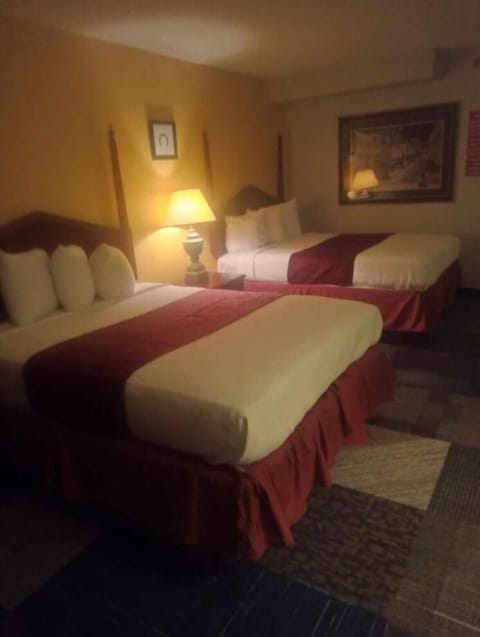 Deluxe Double Room, 2 Queen Beds | Free WiFi