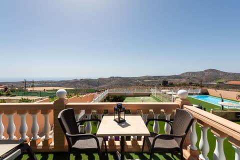 Chalet | Outdoor dining