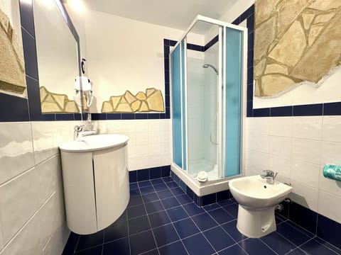 Comfort Quadruple Room | Free WiFi