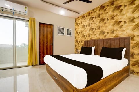 Luxury Suite