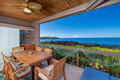 Condo, 2 Bedrooms | Outdoor dining