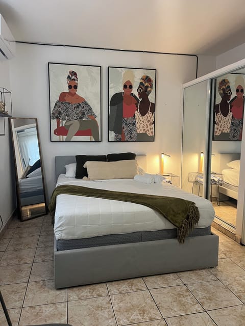 Apartment, 1 Queen Bed, Kitchen | 1 bedroom, iron/ironing board, free WiFi