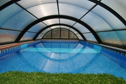 Seasonal outdoor pool, sun loungers