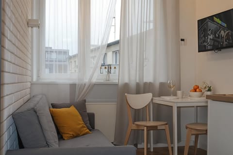 Comfort Studio, 1 Double Bed with Sofa bed, Kitchenette, Courtyard View | Living area