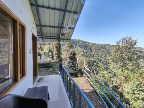 Classic Quadruple Room, Mountain View | Balcony