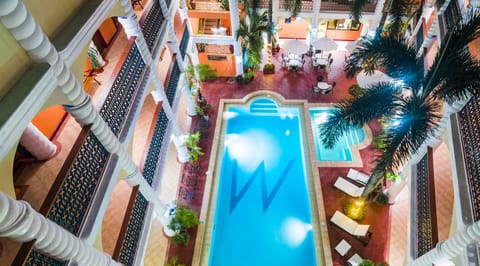 Indoor pool, outdoor pool