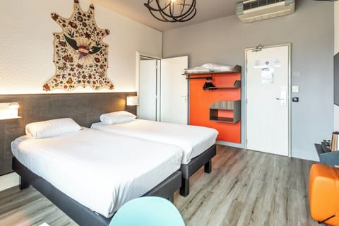 Premium bedding, desk, soundproofing, iron/ironing board