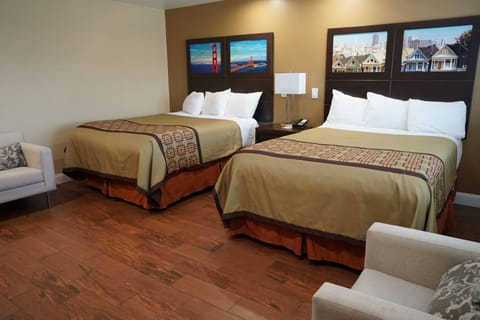 Hypo-allergenic bedding, iron/ironing board, rollaway beds, free WiFi