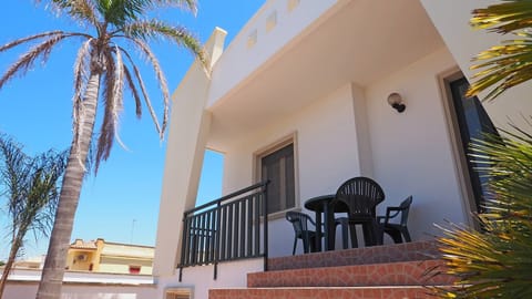 House, Smoking | 2 bedrooms