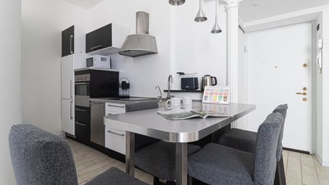 Apartment (1 Bedroom) | Interior