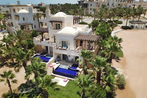 Basic Villa | Exterior