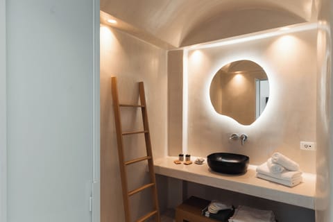 Oikos Aqua Retreat two stories Villa with sea view , offering private pool and two outdoor Jacuzzi | Bathroom | Free toiletries, hair dryer, slippers, towels