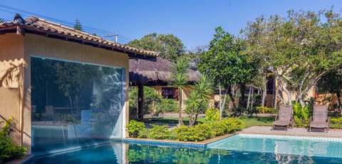 Deluxe House, 4 Bedrooms, Air conditioning | Pool | Outdoor pool, open 9:00 AM to 7:00 PM, sun loungers