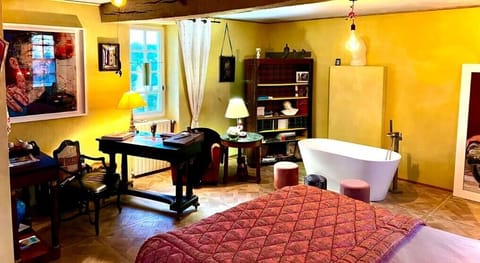 Classic Room, Garden View | Free WiFi