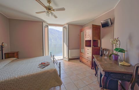 Comfort Double Room, Lake View | Free WiFi