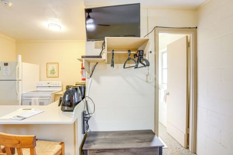 Apartment (0 Bedroom) | Interior