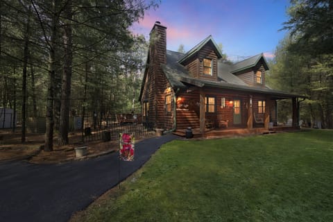Cabin, 2 Bedrooms | Exterior