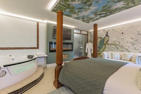 Romantic Double Room | Blackout drapes, iron/ironing board, free WiFi, bed sheets