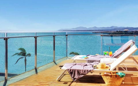 Sundeck
