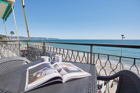 Apartment (1 Bedroom) | Front of property