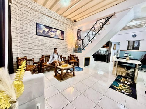 Apartment, 2 Bedrooms, Accessible, Smoking | Interior