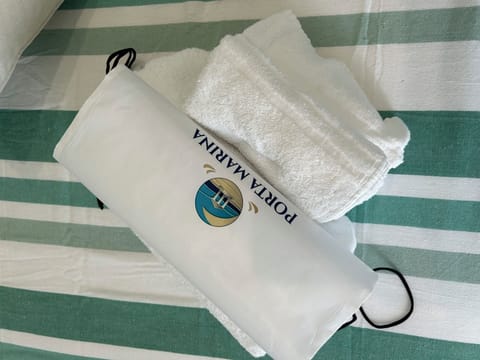 Laptop workspace, free WiFi