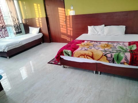 Deluxe Triple Room | Free WiFi