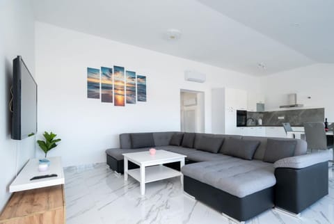 Apartment (Panoramic View Apartment ILM) | Property amenity