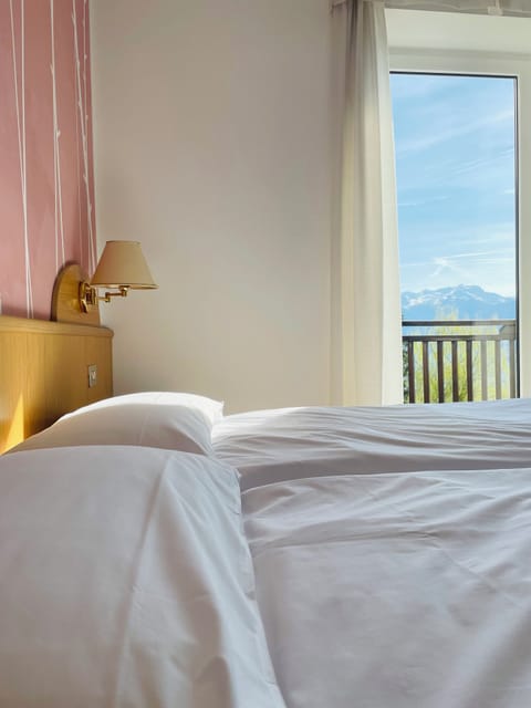 Superior Triple Room, Mountain View | In-room safe, desk, free WiFi, bed sheets