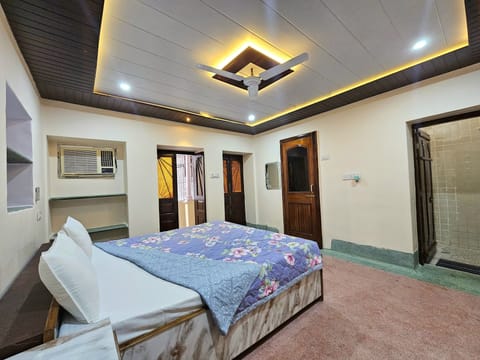 Luxury Double Room, City View