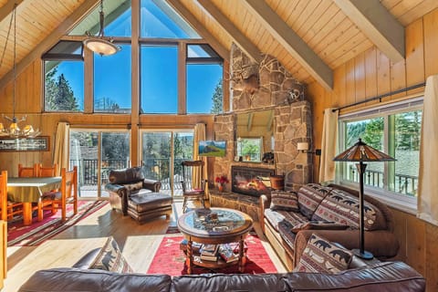 House, Multiple Beds, Patio, Mountain View (Bow N Arrow Lodge) | Living area | 42-inch flat-screen TV with digital channels, fireplace