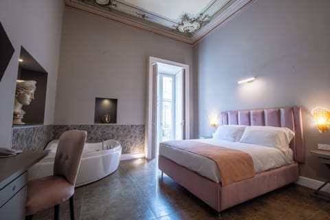 Exclusive Double Room | Egyptian cotton sheets, premium bedding, down comforters