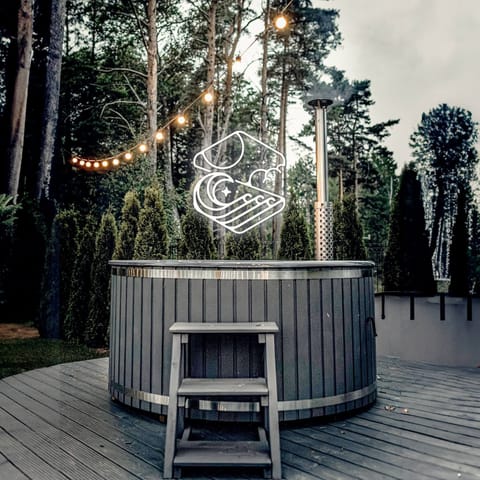 Cabin, 1 Bedroom, Smoking | Exterior
