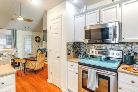 House (2 Bedrooms) | Interior