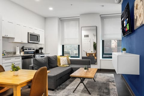 Deluxe Apartment, 1 Bedroom, Non Smoking | Living area | 43-inch Smart TV with digital channels, Netflix, Hulu