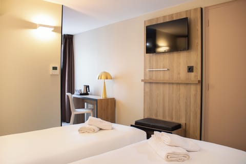 Individually decorated, individually furnished, desk, blackout drapes