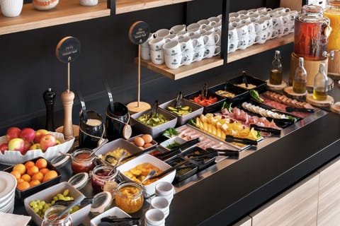 Daily continental breakfast for a fee