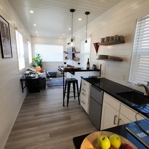 House | 1 bedroom