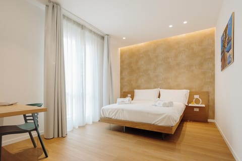 Junior Suite, Balcony | Premium bedding, memory foam beds, free minibar, in-room safe