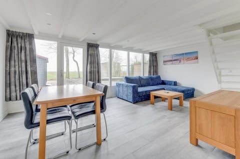 House | Living room