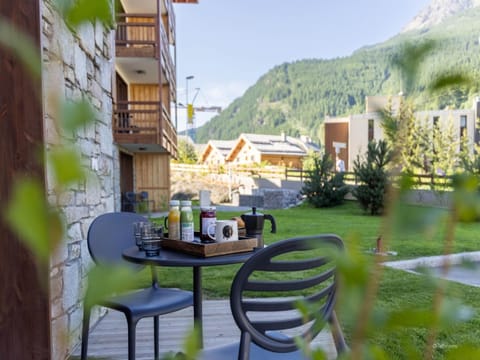Apartment | Garden