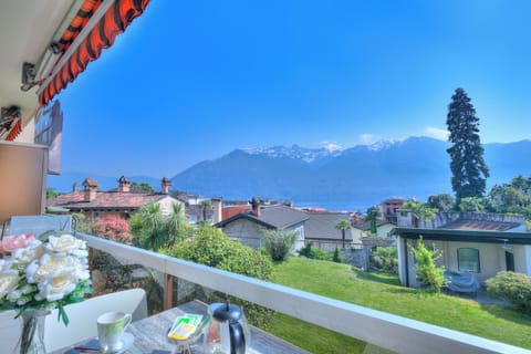 Family Studio, Microwave, Mountain View (Casa Miramonti Muralto) | Outdoor dining