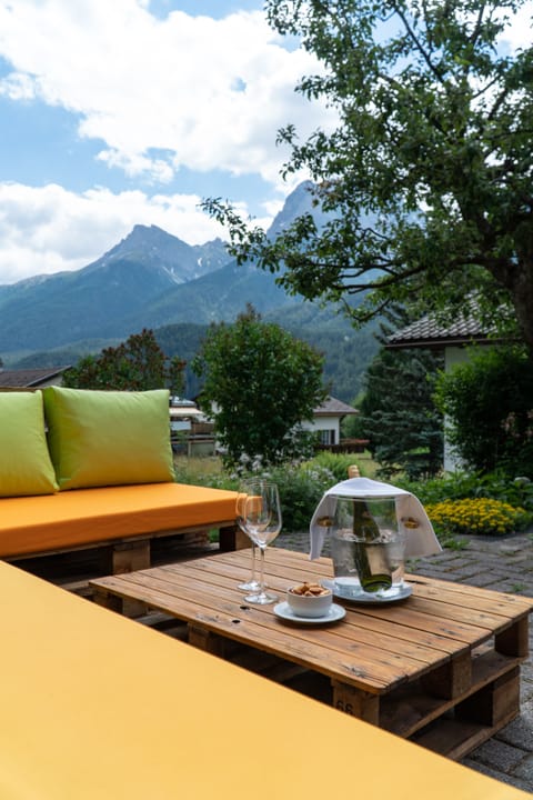 Sundeck