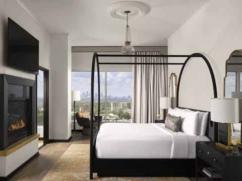 Presidential Suite, 1 King Bed | Egyptian cotton sheets, premium bedding, down comforters, minibar