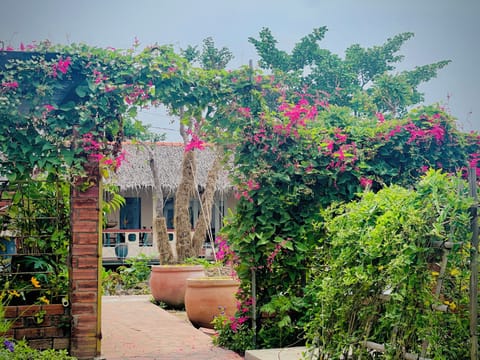 Standard Double Room, Lake View | Lake view