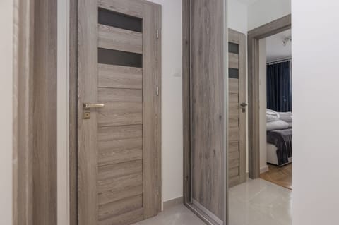 Classic Apartment, Balcony, City View | 1 bedroom, blackout drapes, iron/ironing board, free WiFi
